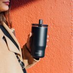 Θερμός Quokka Stainless Steel με πλαστικό καλαμάκι Μαύρο 720ml - Image 2
